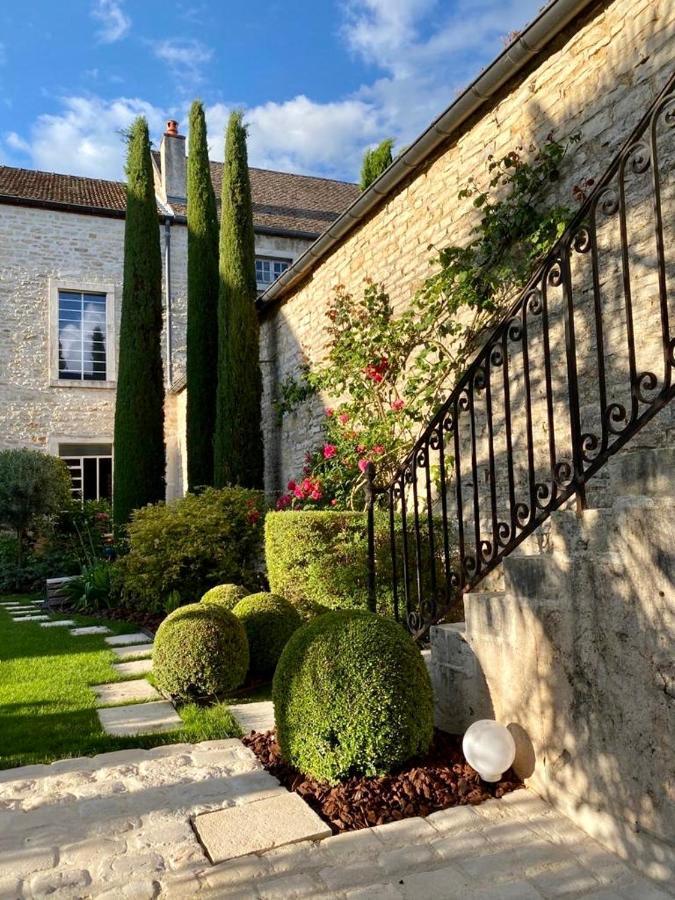 "Le Jardin" Chambre De Charme, Piscine A Meursault Bed & Breakfast Exterior photo