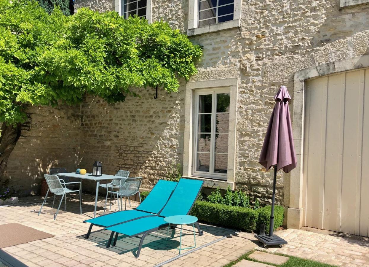 "Le Jardin" Chambre De Charme, Piscine A Meursault Bed & Breakfast Exterior photo